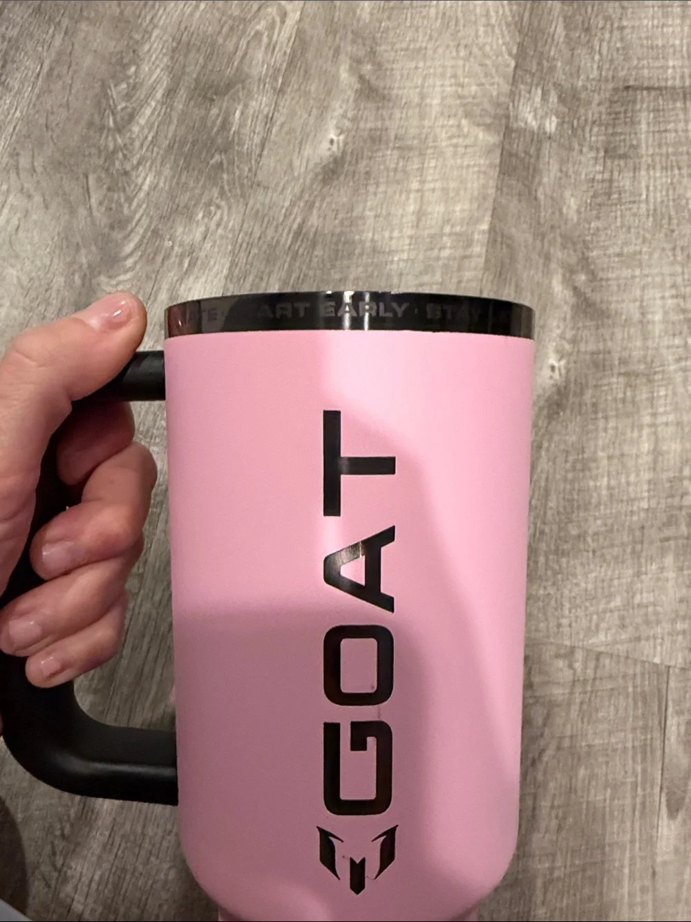 VEUC Messi GOAT Stanley Pink Travel Tumbler with Black Lid and Handle - Picture 7 of 8